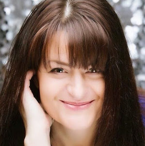 Meet your Posher, Jenifer